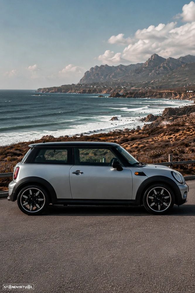MINI 3 Portas One - 3