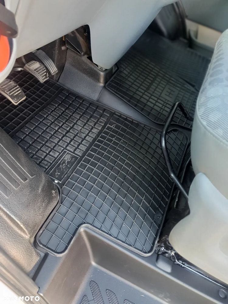 Ford Transit 300S Trend - 12