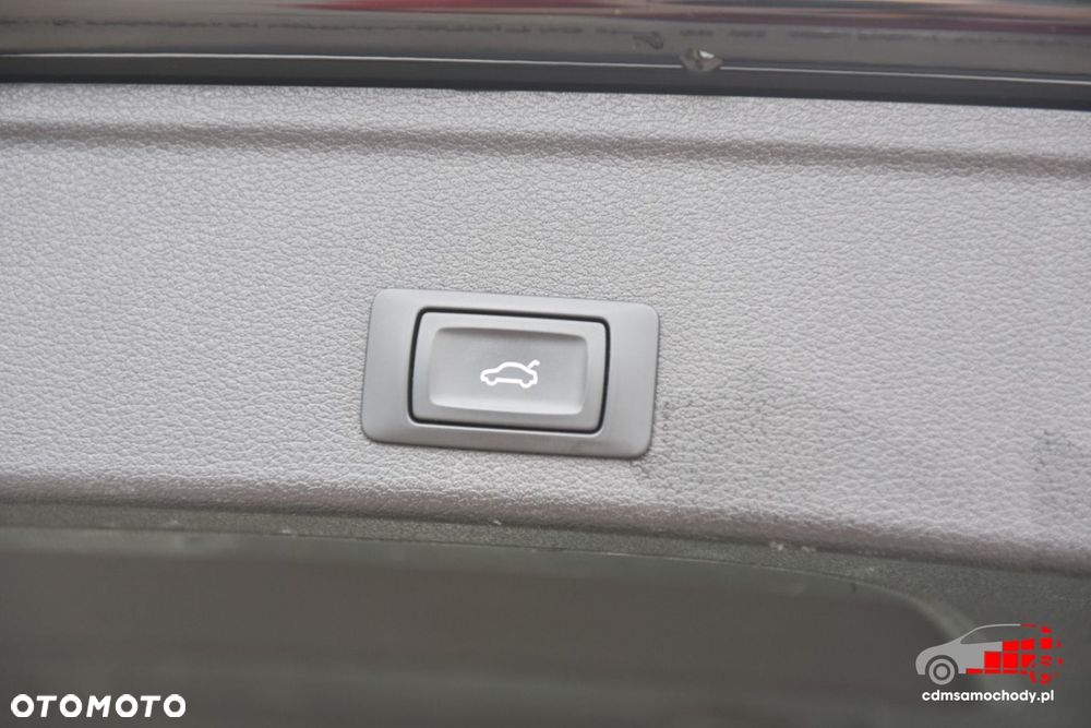 Audi A4 Avant 2.0 TFSI ultra S tronic sport - 21