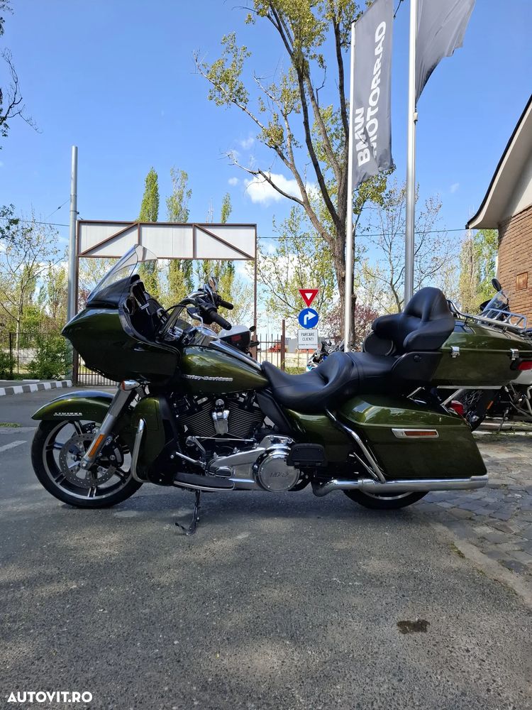 Harley-Davidson CVO Road Glide Limited - 4