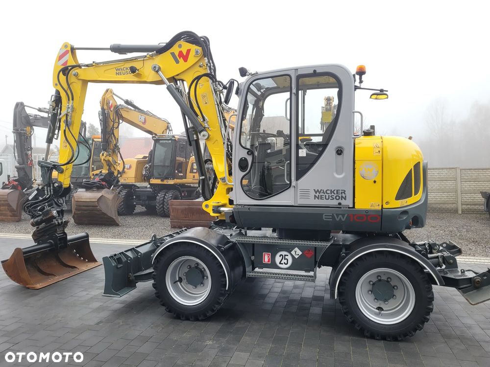 Wacker Neuson EW100 / ROTOTILT / 3 łyżki + widły / model 2020r. / - 6