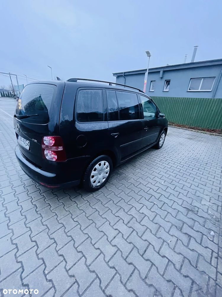 Volkswagen Touran 1.9 TDI Trendline - 3
