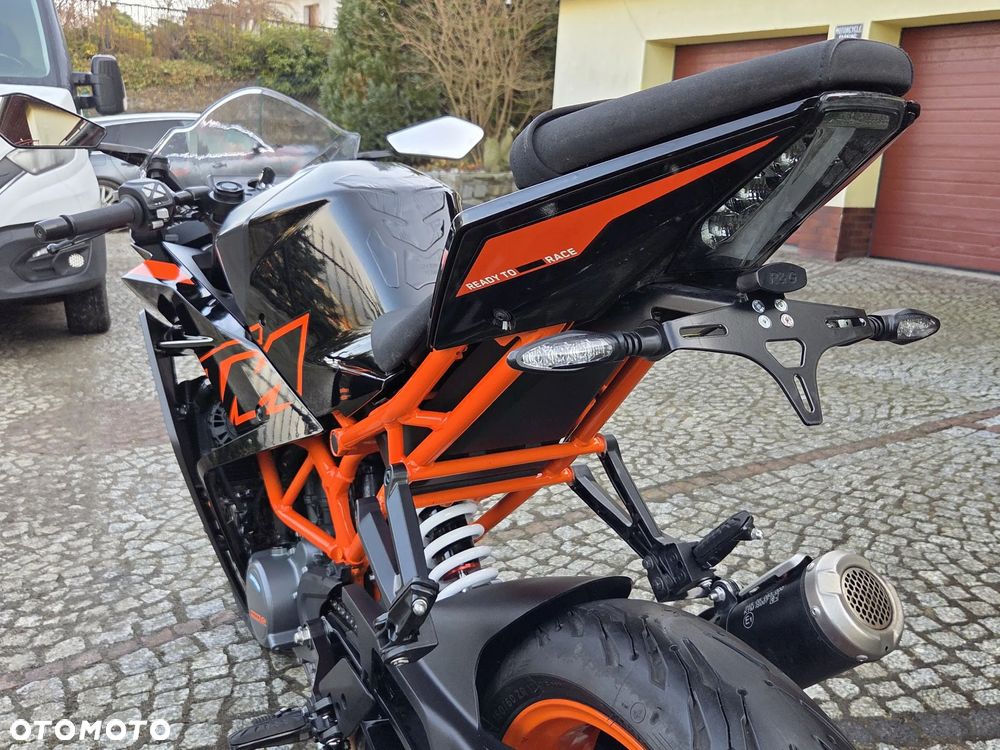 KTM RC 125 - 31