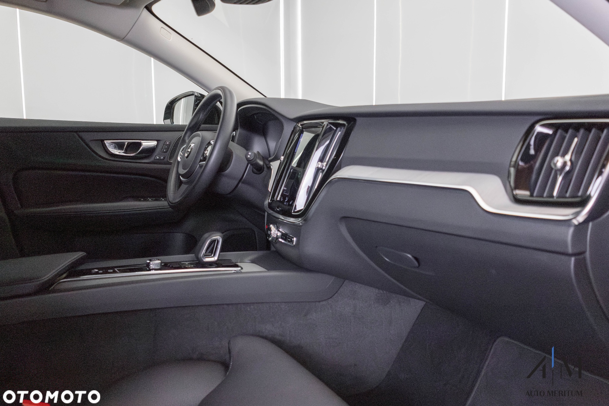 Volvo V60 Cross Country B4 D AWD Geartronic - 12