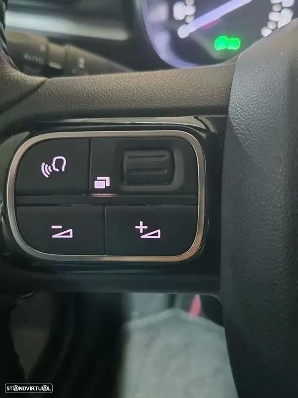Citroën C3 1.2 PureTech Shine - 13