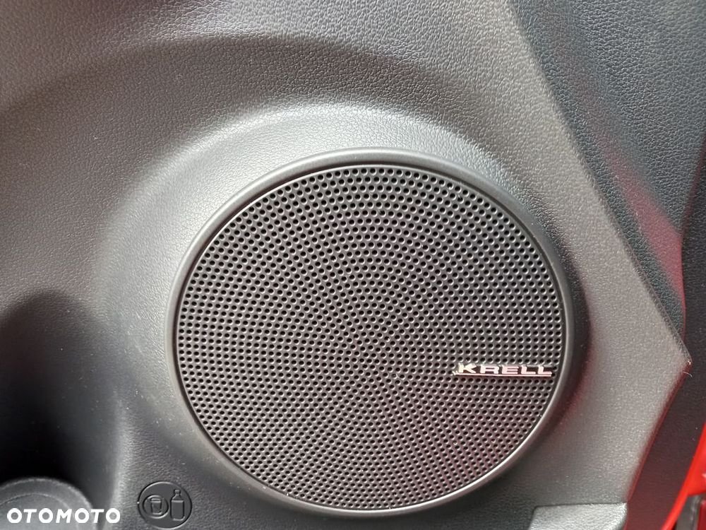 Hyundai Kona 64kWh Platinum - 25