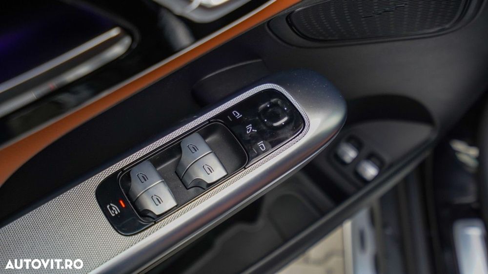 Mercedes-Benz GLC Coupe 300 e 4MATIC - 17