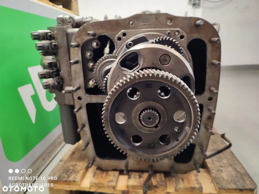 Dyferencjał tył 11X37 Valtra N163 - 9