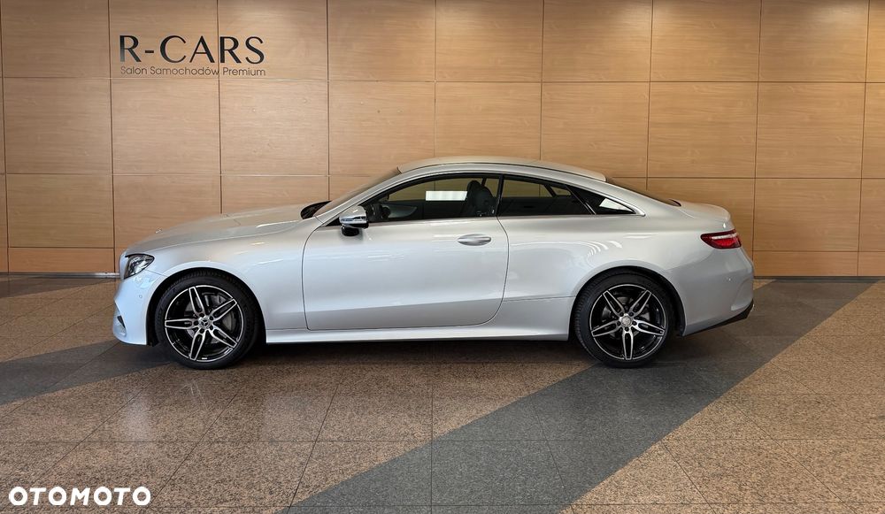 Mercedes-Benz Klasa E 200 4-Matic 9G-TRONIC - 7