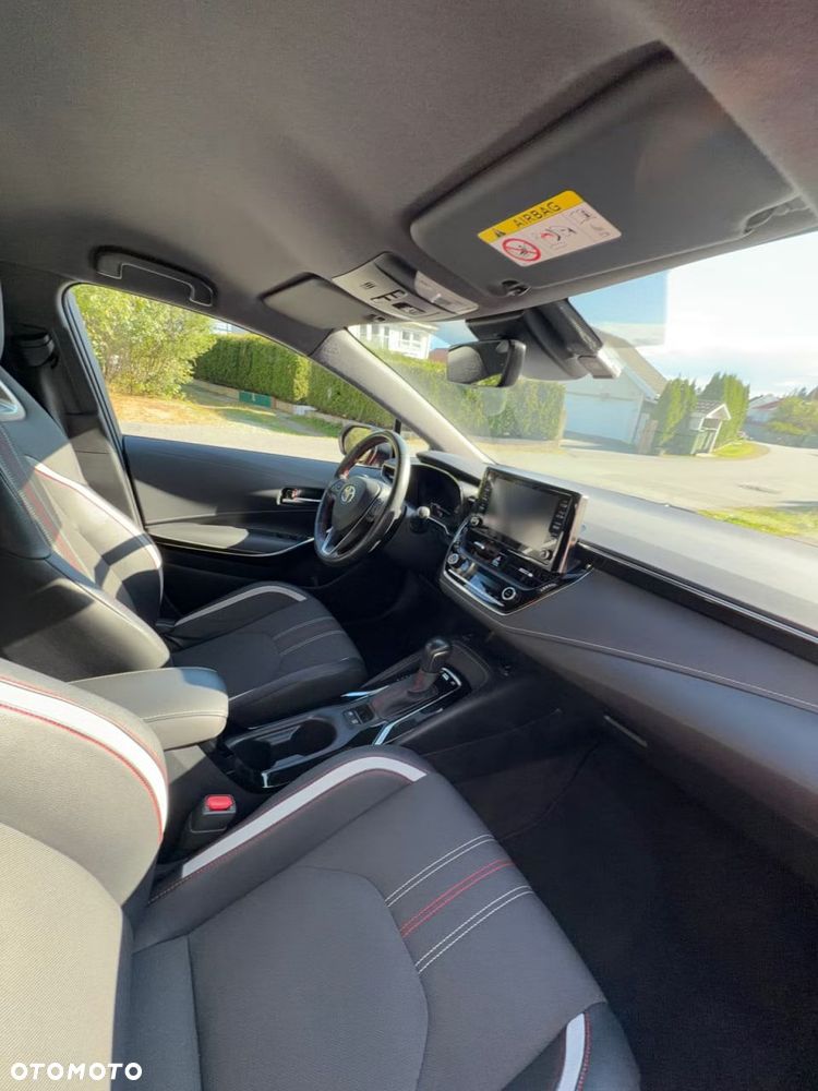 Toyota Corolla 1.8 Hybrid GR Sport - 13