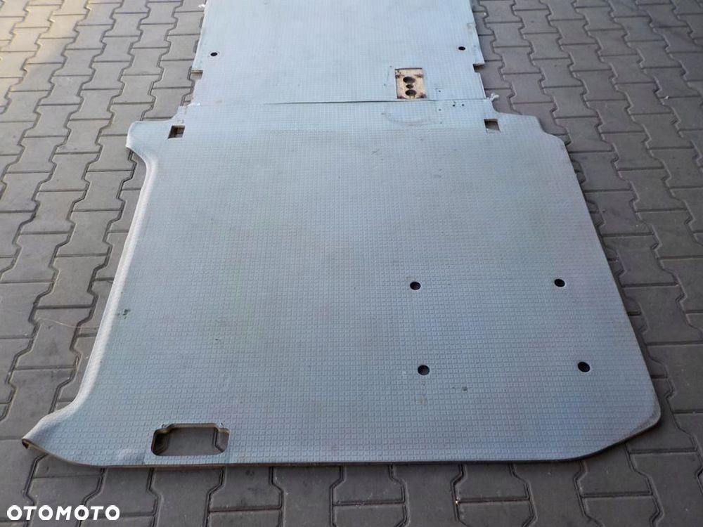VW T4 90-95r MULTIVAN SKLEJKA PODŁOGA TYŁ TYLNA - 6
