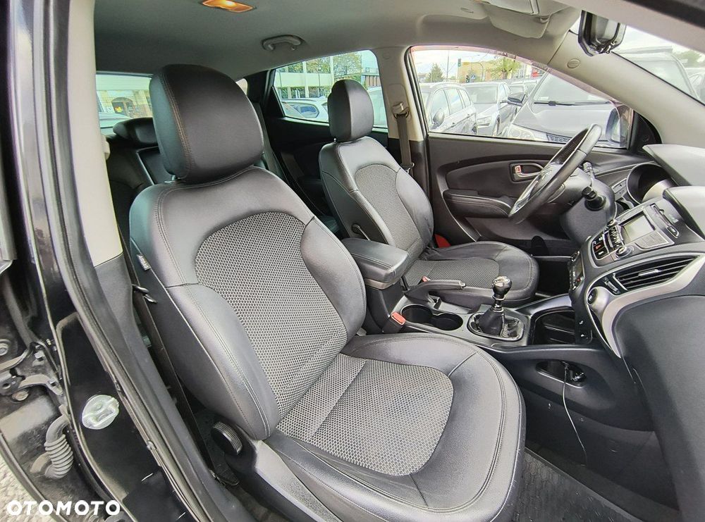 Hyundai ix35 1.7 CRDi 2WD blue Comfort - 18