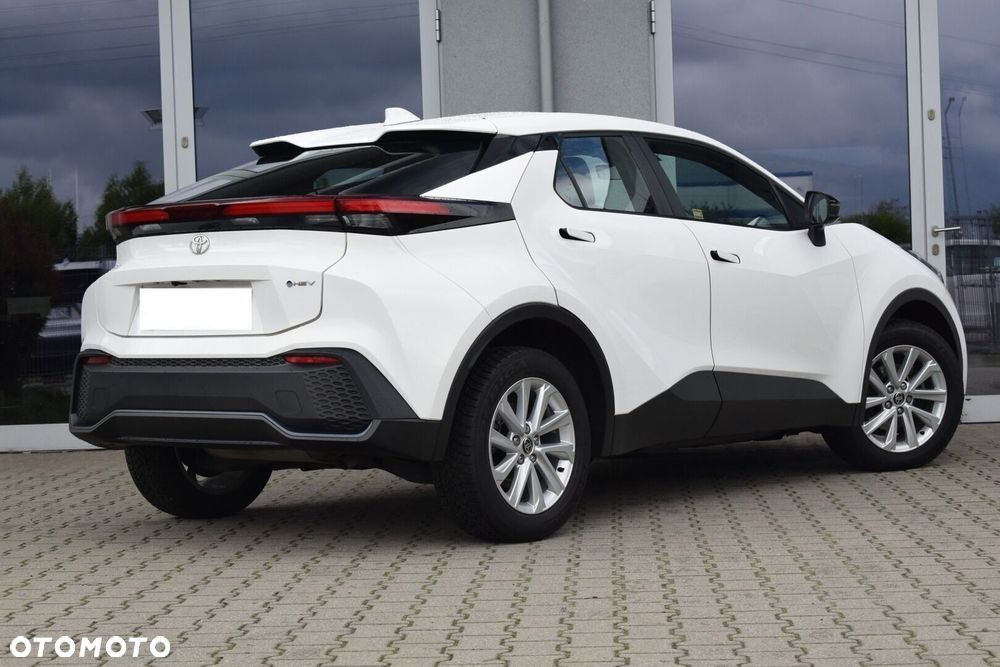 Toyota C-Hr 2024 photo 3