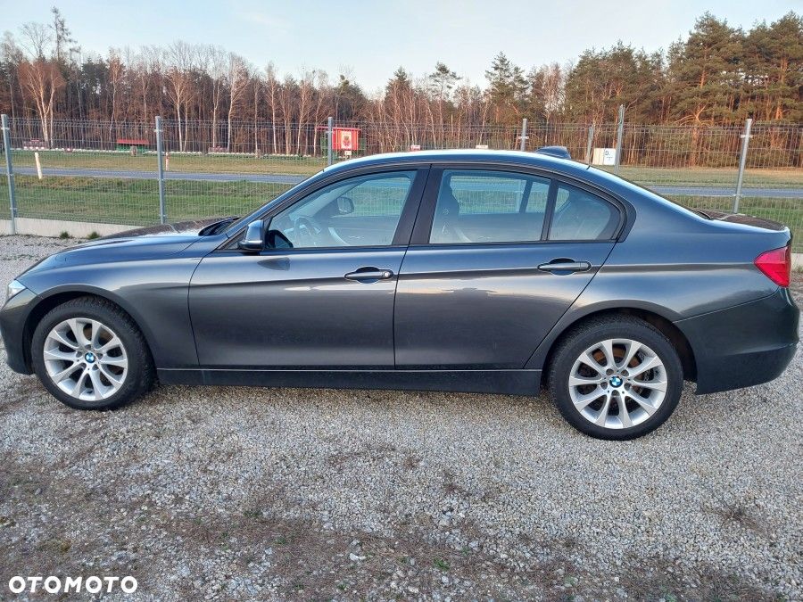 BMW Seria 3 - 2
