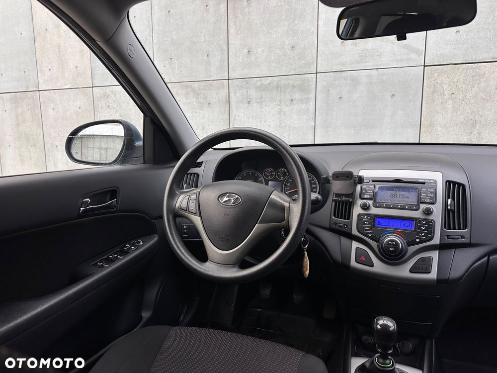 Hyundai i30 1.6 Premium - 23