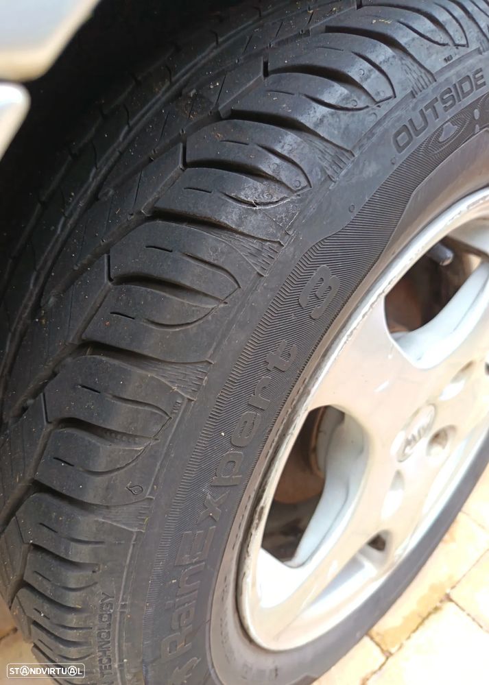 Ford Focus SW 1.4 Ambiente - 4