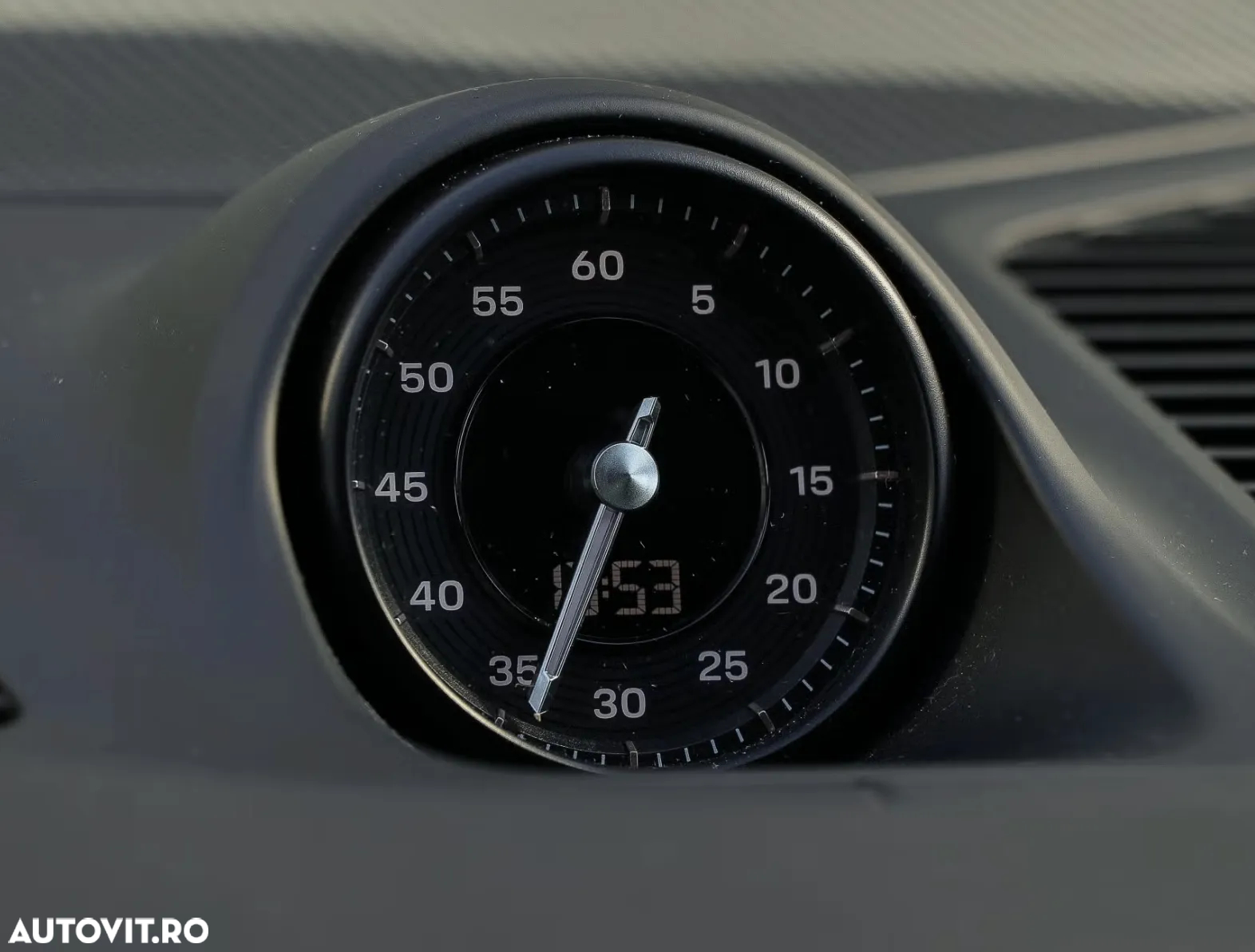 Porsche Cayenne Coupe E-Hybrid - 14