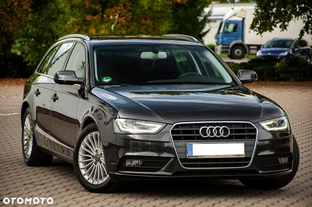 Audi A4 Avant 2.0 TDI DPF clean diesel Ambiente - 9