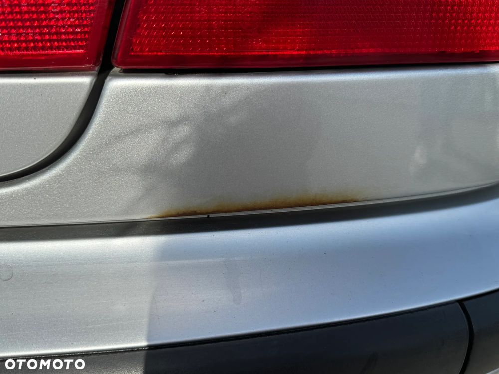 BMW Seria 3 323i - 21