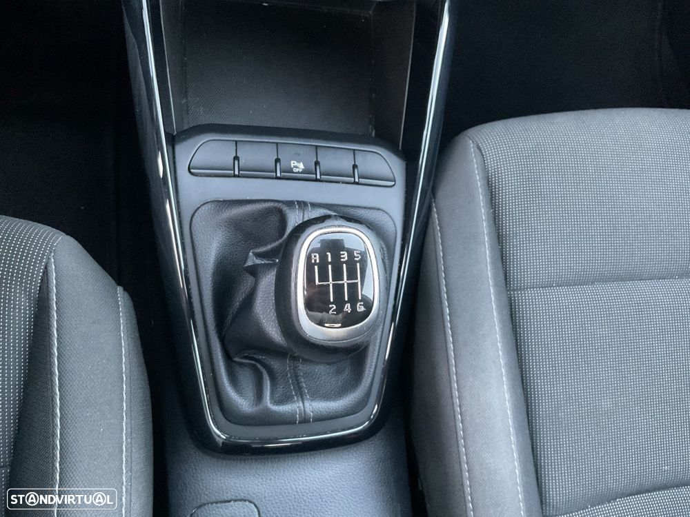 Kia Rio 1.0 T-GDi Move - 32