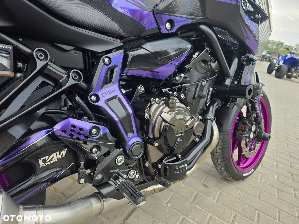 Yamaha MT - 33