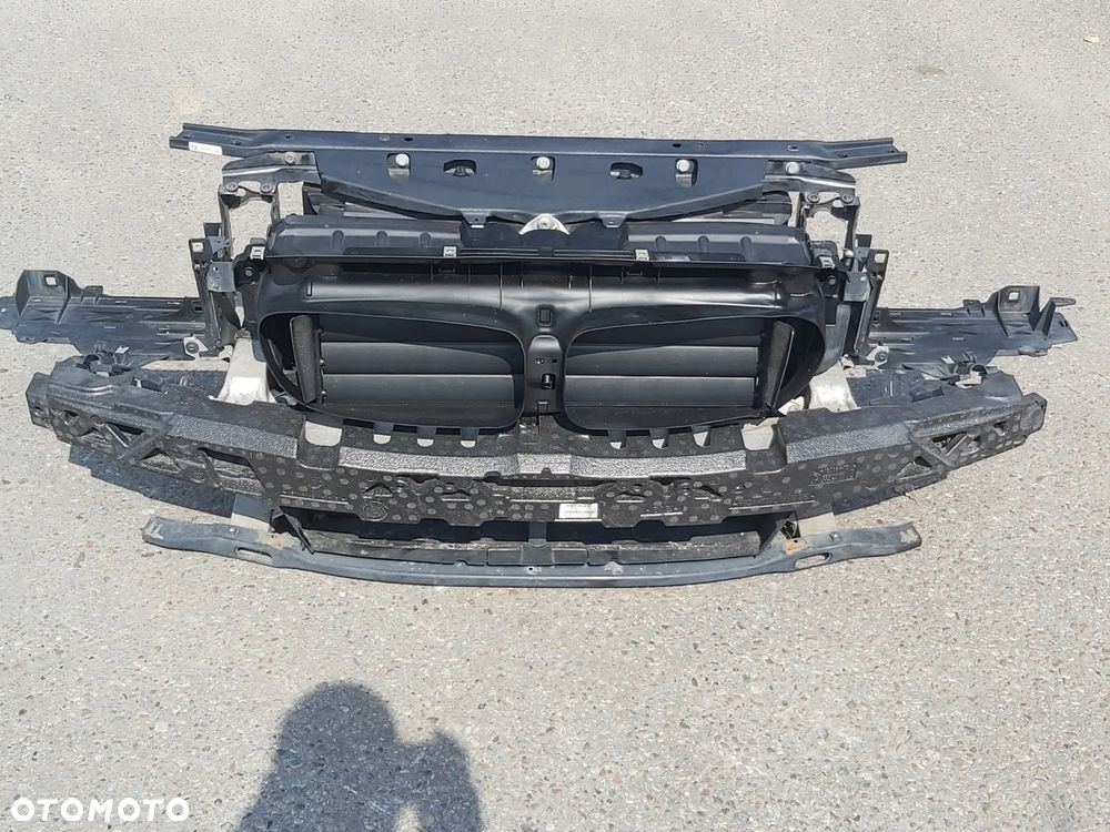BMW 5 F10 F11 Pas Przedni z Chłodnicami 3.0D Kompletny