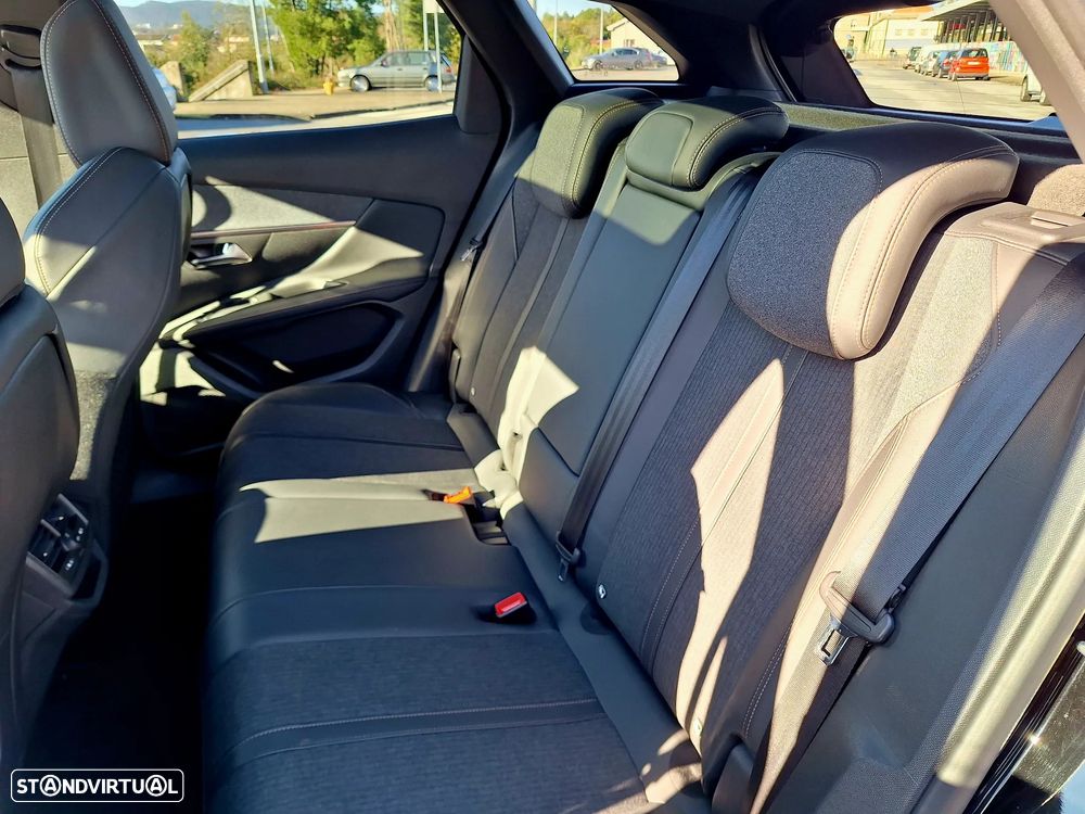 Peugeot 3008 1.2 PureTech GT Line - 16