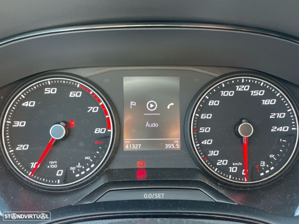 SEAT Arona 1.0 TSI Style — fotografia 3