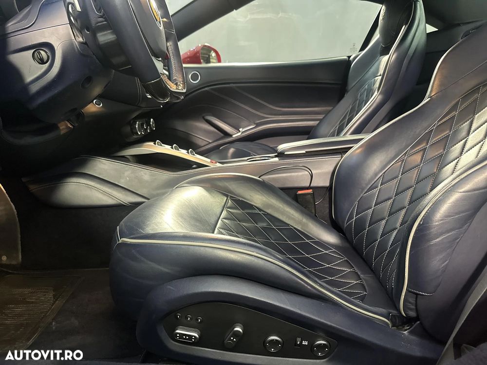 Ferrari California - 21