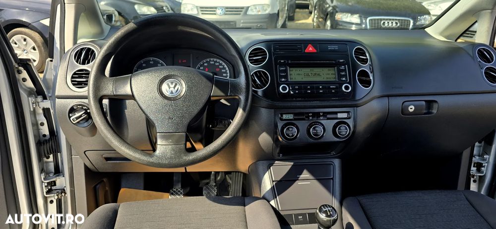Volkswagen Golf 1.4 Comfortline - 8