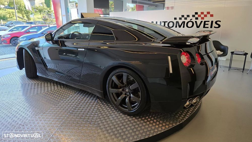 Nissan GT-R - 20