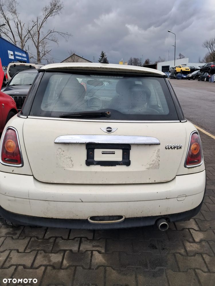 Mini Cooper R56 1.6 VTi Części karoseria silnik skrzynia - 32