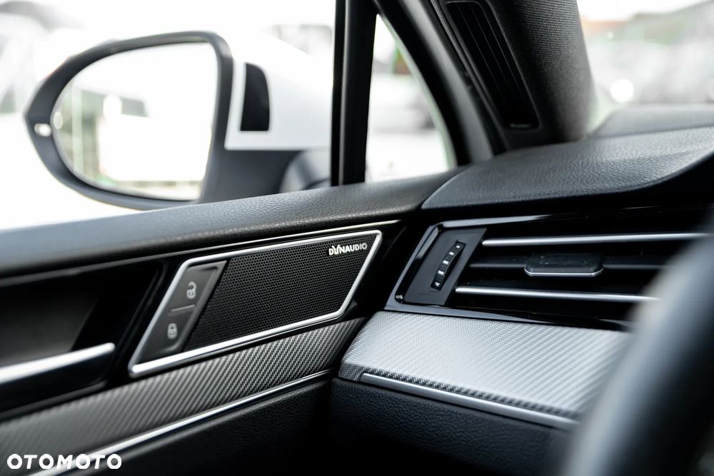 Volkswagen Passat Variant 2.0 TSI (BlueMotion Technology) 4Motion DSG Highline - 37