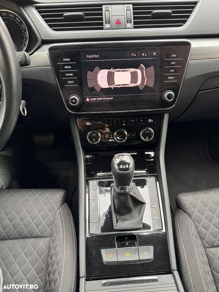 Skoda Superb 2.0 TDI DSG 4X4 Style - 5