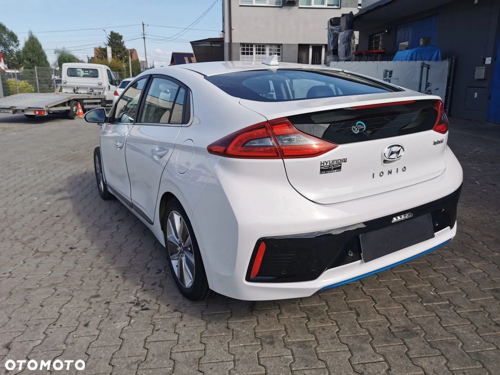 Hyundai IONIQ Hybrid 1.6 GDI Premium - 7
