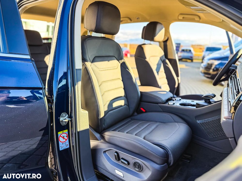 Volkswagen Touareg V6 TDI 4MOTION Elegance - 10