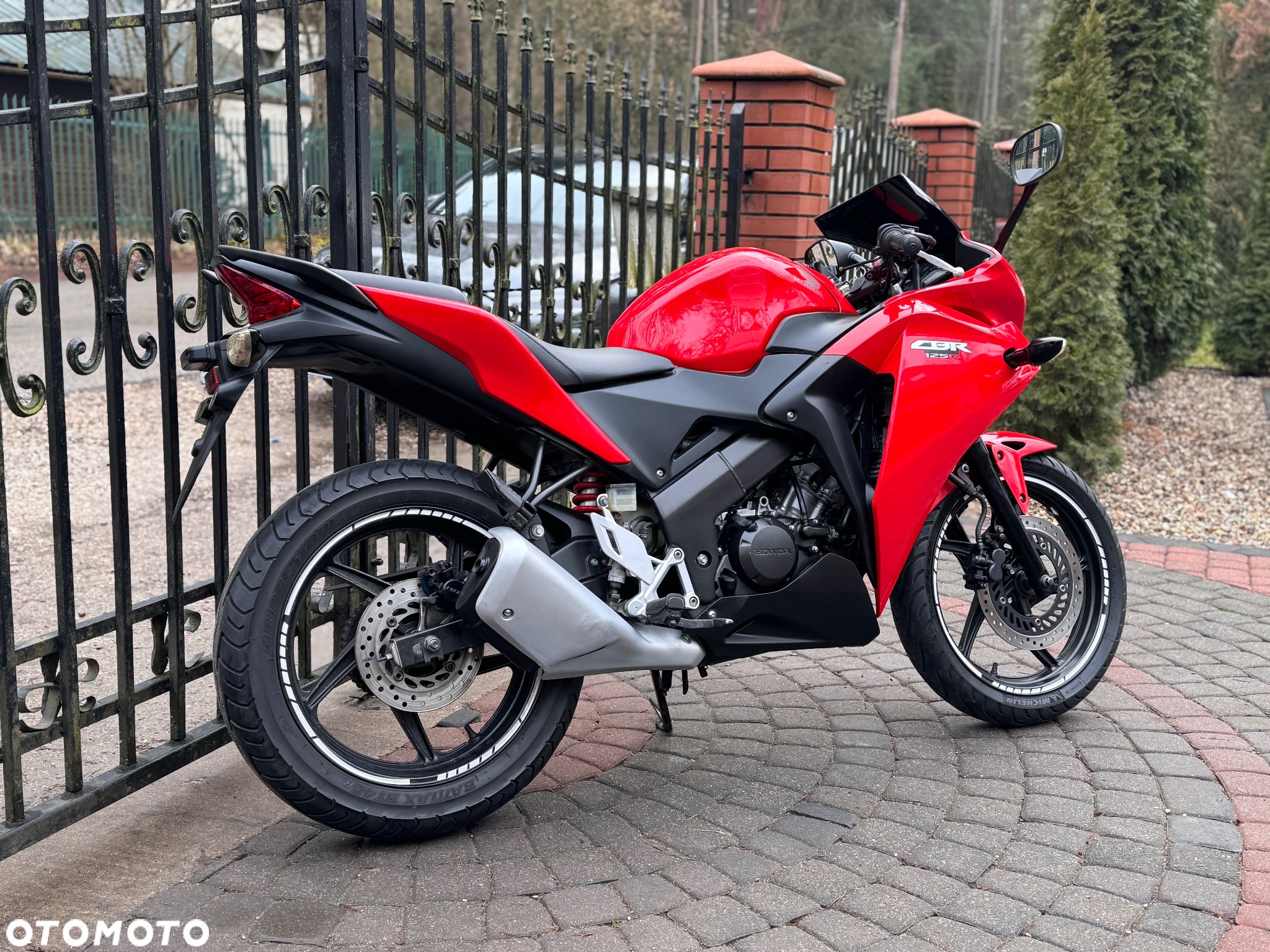 Honda CBR - 3