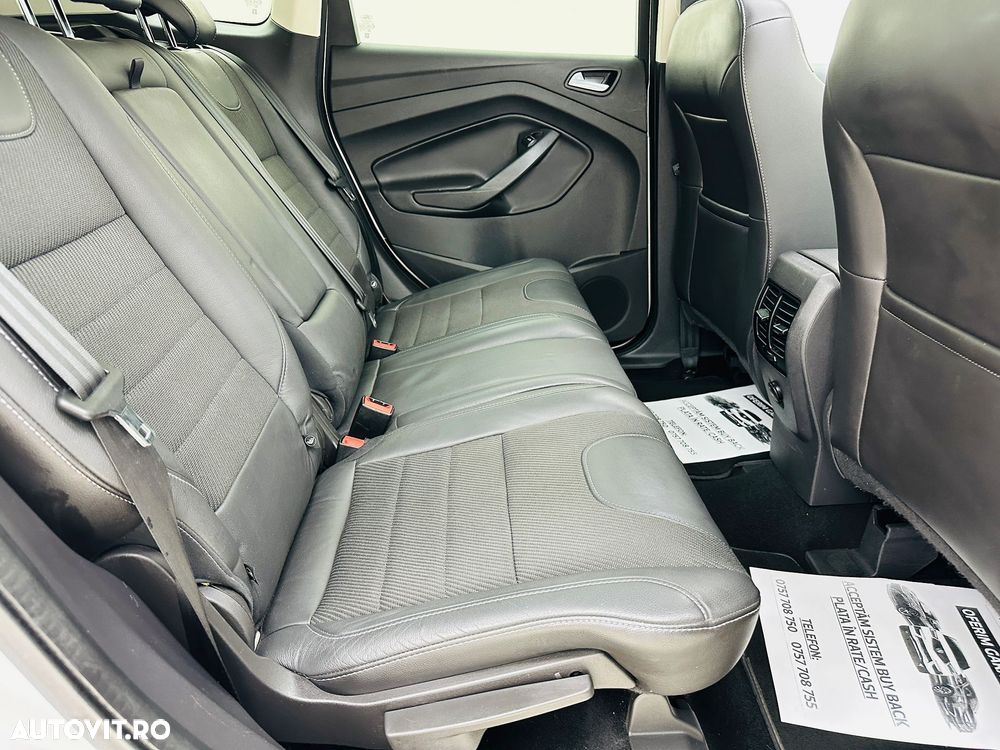 Ford Kuga - 18