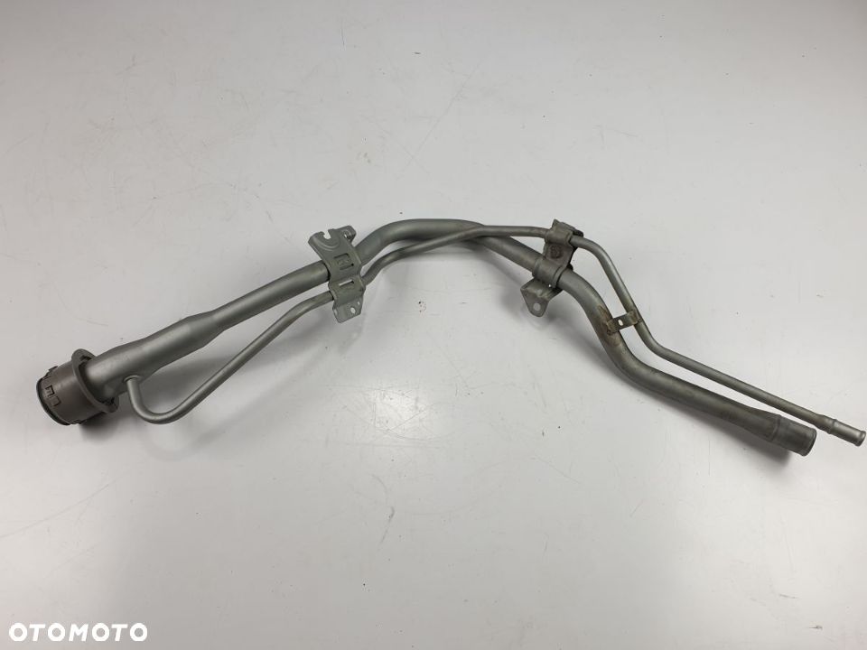 SUBARU FORESTER V 19 22r Rurka Wlew Paliwa 2.0 e BOXER - 3