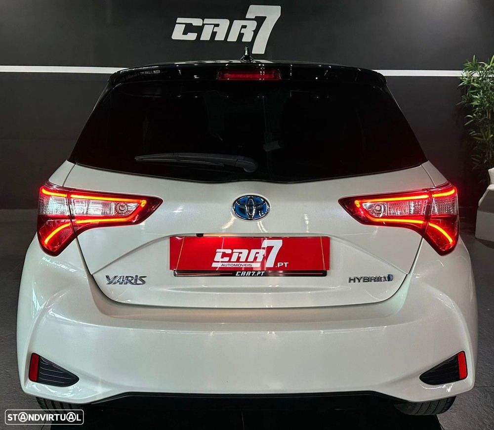 Toyota Yaris 1.5 HSD Comfort +P.Style+P.Techno - 5