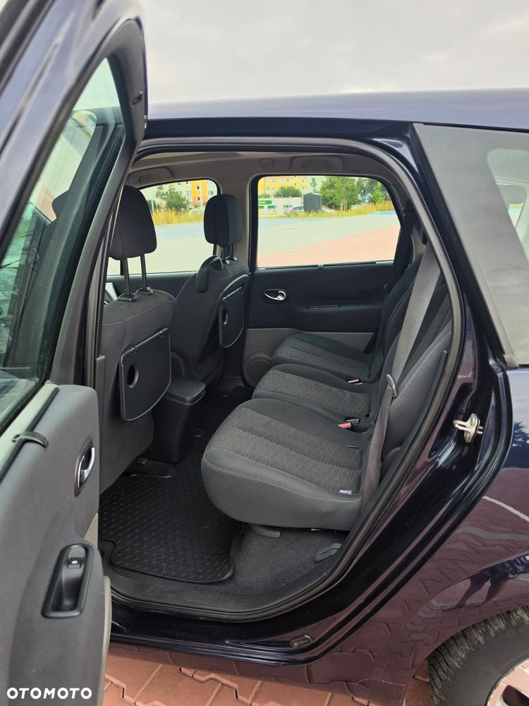 Renault Grand Scenic 2.0 16V Exception - 16