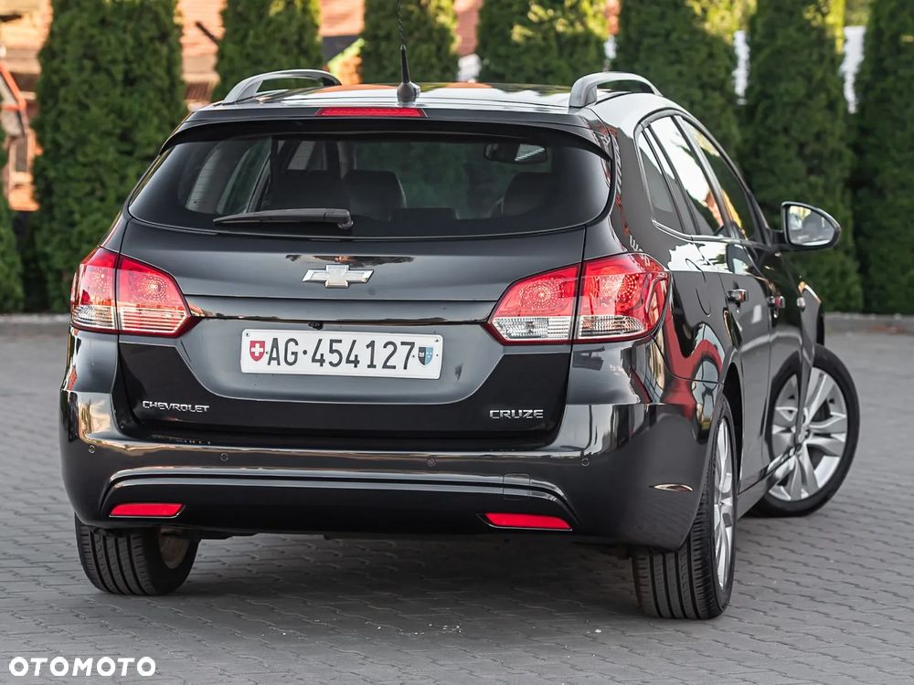 Chevrolet Cruze ver-1-8-ls-klm- - 12