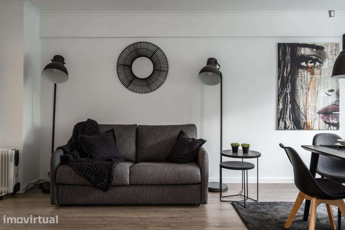 Apartamento com 2 quartos - localizado em Penha de França Lisbon - Grande imagem: 2/26