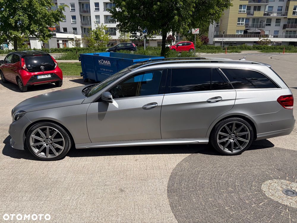 Mercedes-Benz Klasa E 300 BlueTec Hybrid - 4