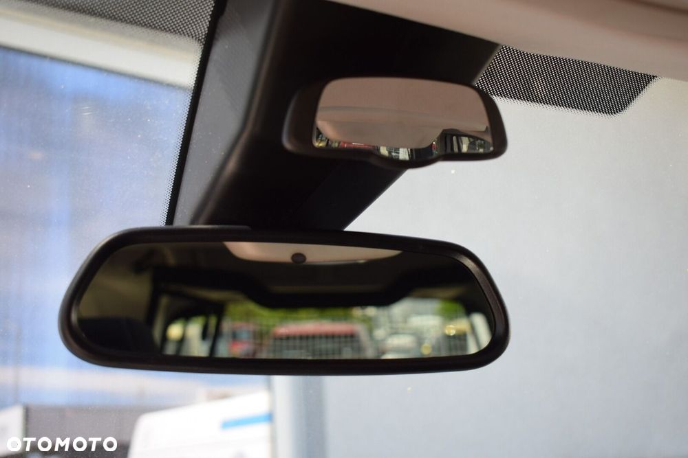 Toyota Proace City Verso 1.5 D-4D Family - 25