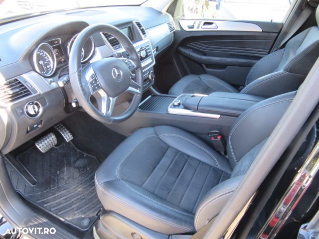 Mercedes-Benz ML - 8