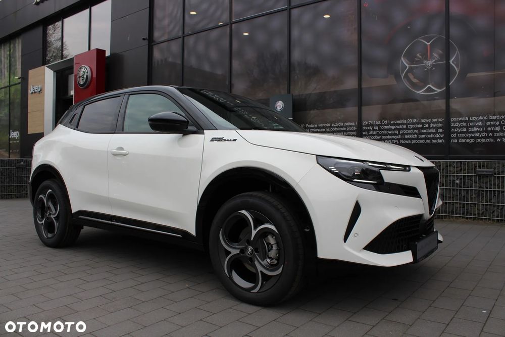 Alfa Romeo Junior 1.2 mHEV Sport Speciale eDCT - 4