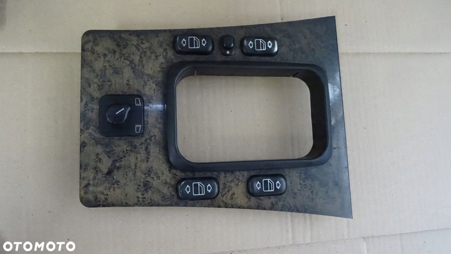 MERCEDES W210 SCHOWEK RAMKA PANEL SZYB KOMPLET - 9