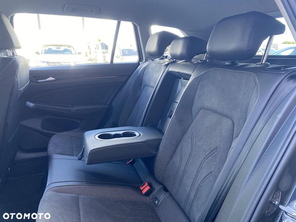 Volkswagen Golf - 16