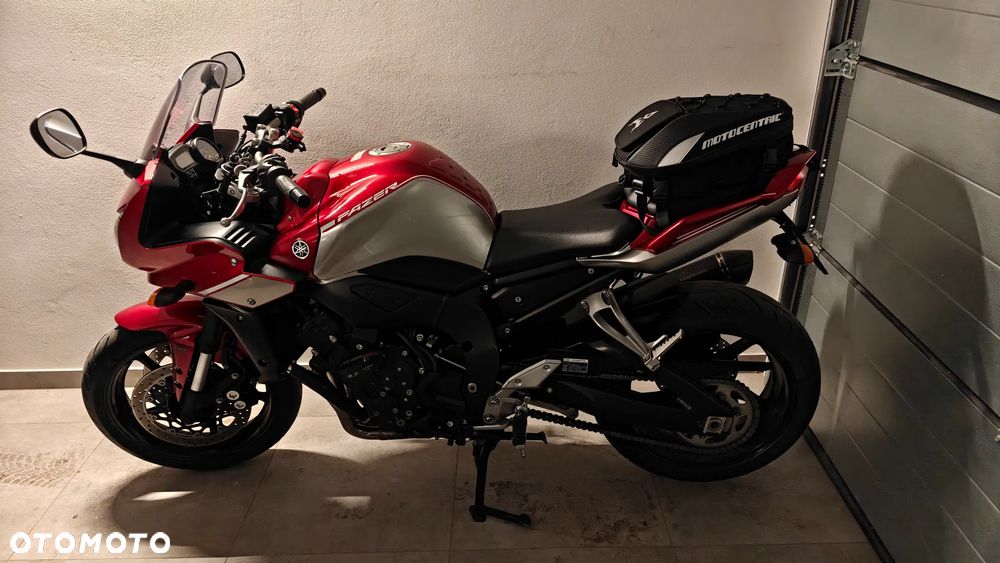 Yamaha FZ - 16